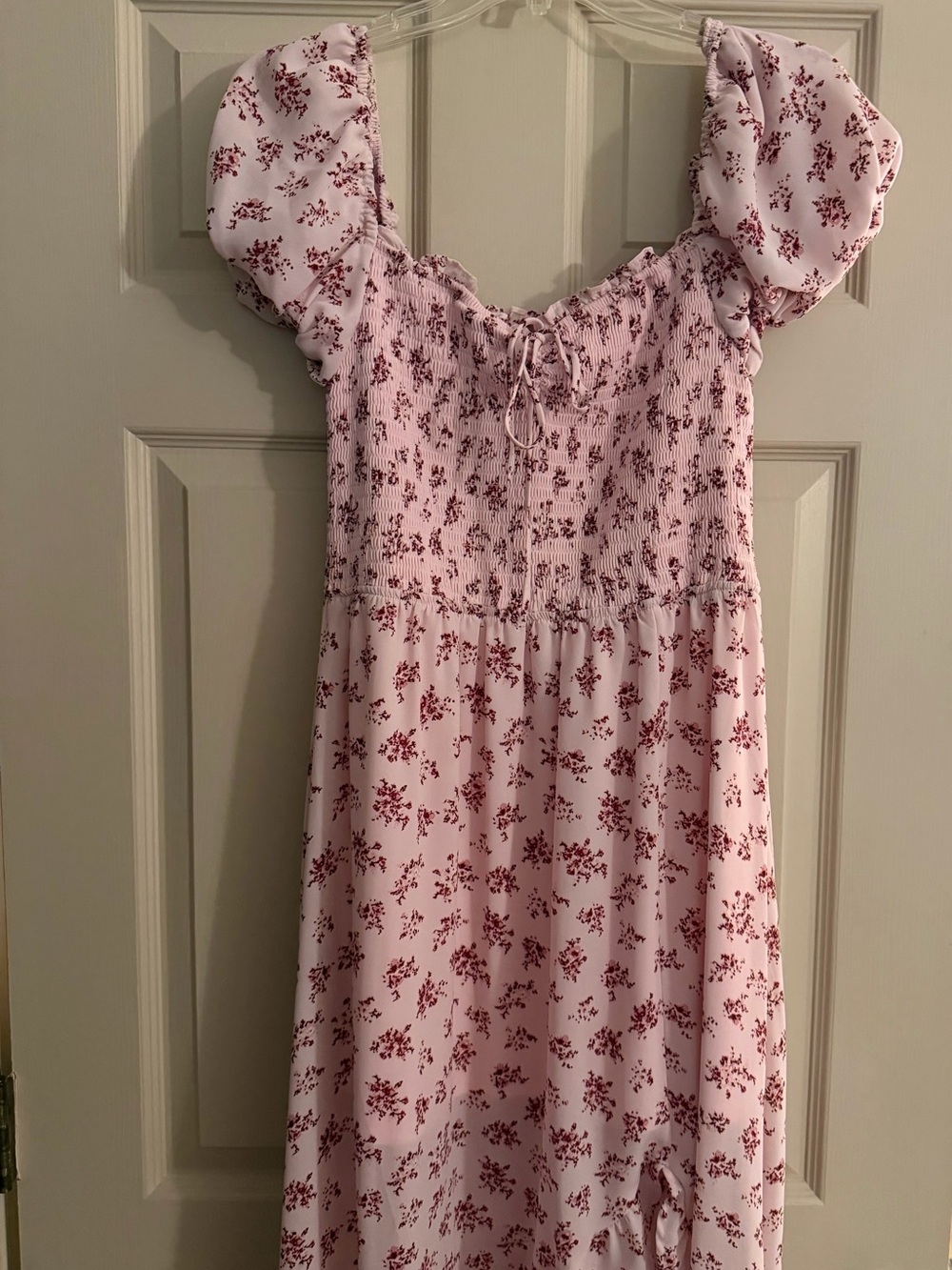 Francesca's Collections Pink Dress with Burgundy Floral Print